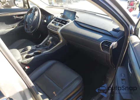 2017 Lexus Nx 200T z USA, uszkodzony, nr VIN JTJYARBZ5H2063740